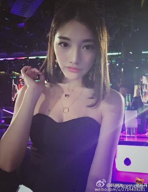 国产美女直播,国产美女直播的魅力瞬间